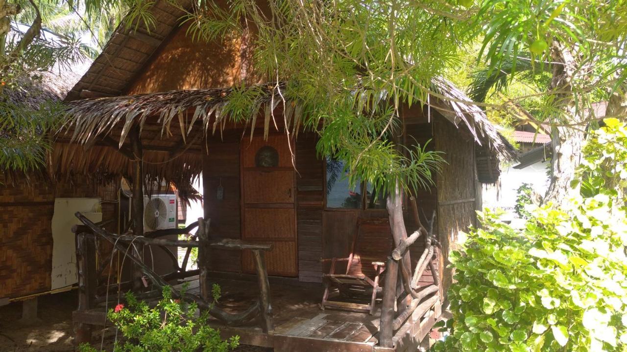 Munchies Bungalows Baan Tai Exteriör bild