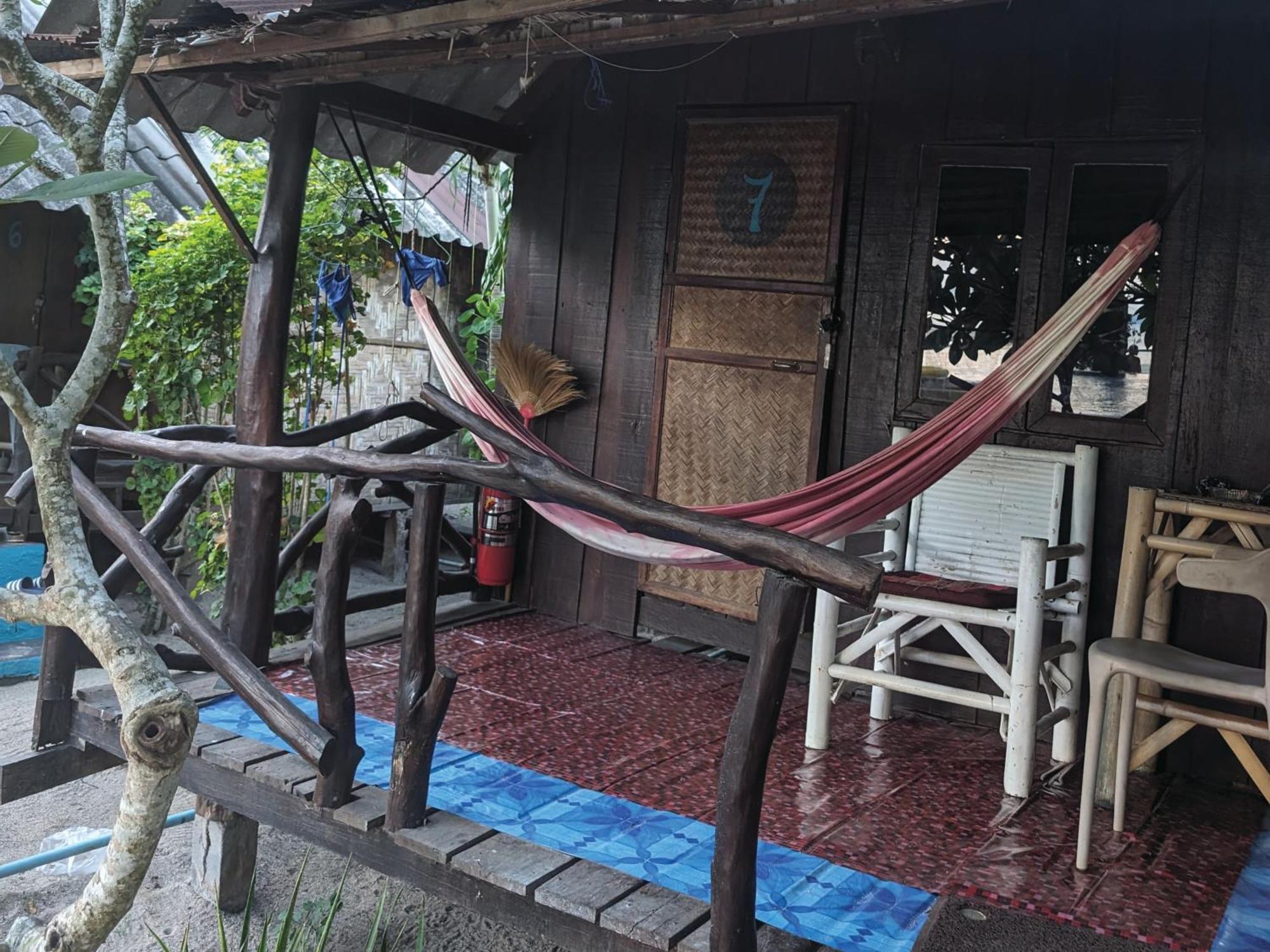 Munchies Bungalows Baan Tai Exteriör bild