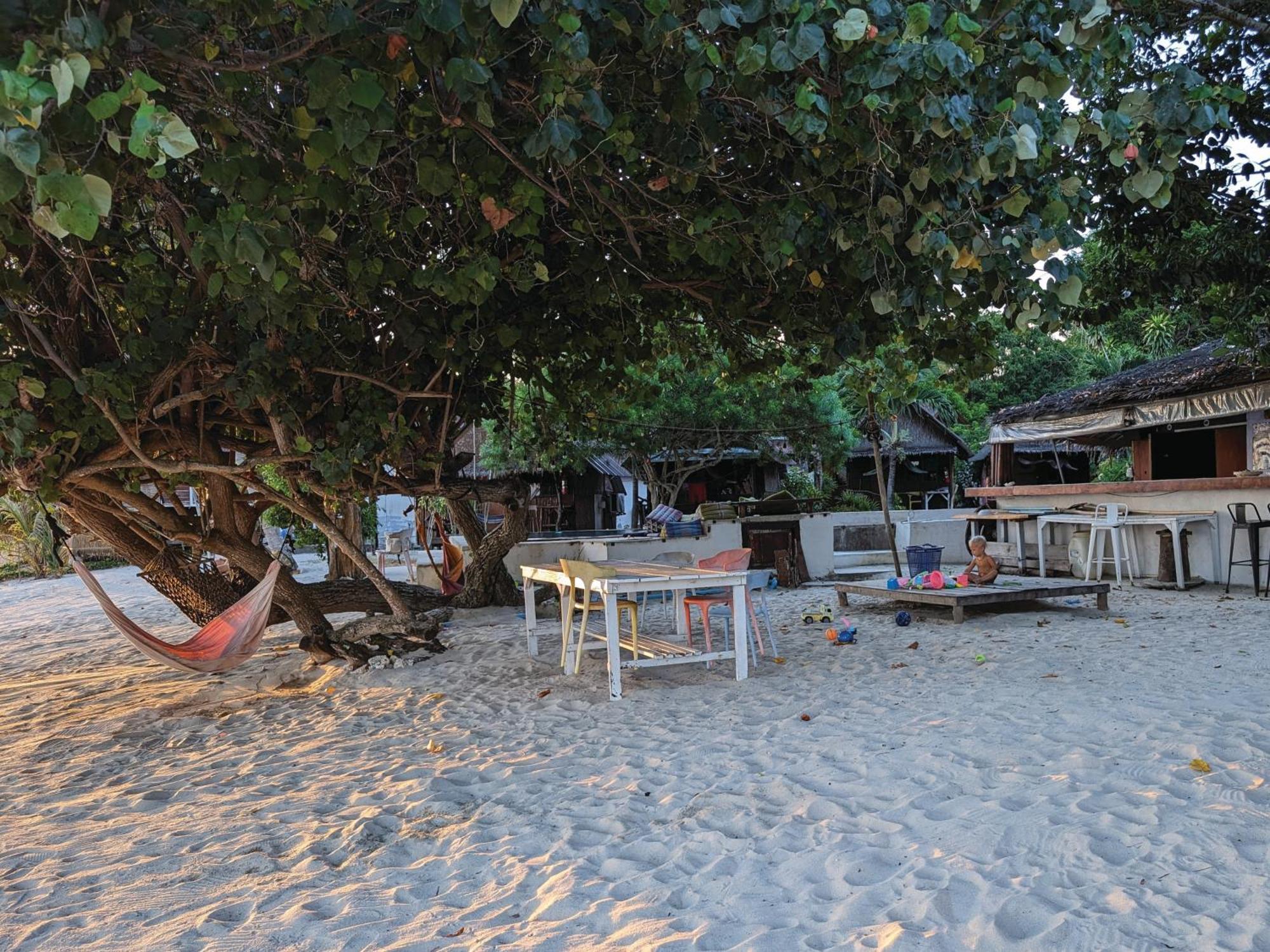 Munchies Bungalows Baan Tai Exteriör bild
