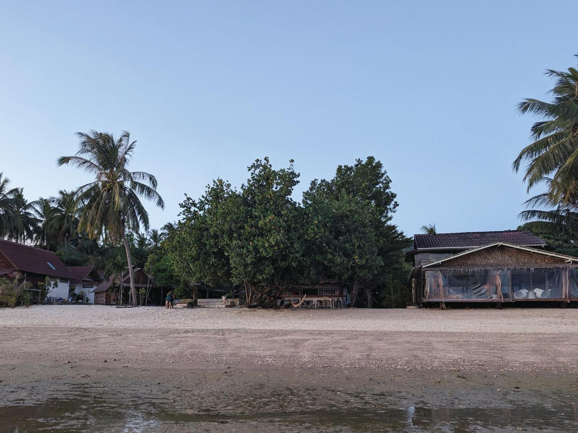 Munchies Bungalows Baan Tai Exteriör bild